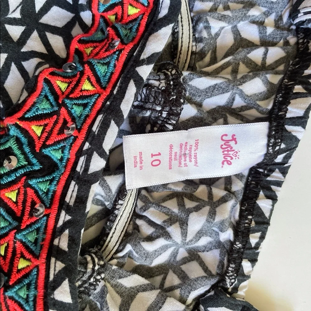 Justice geo print