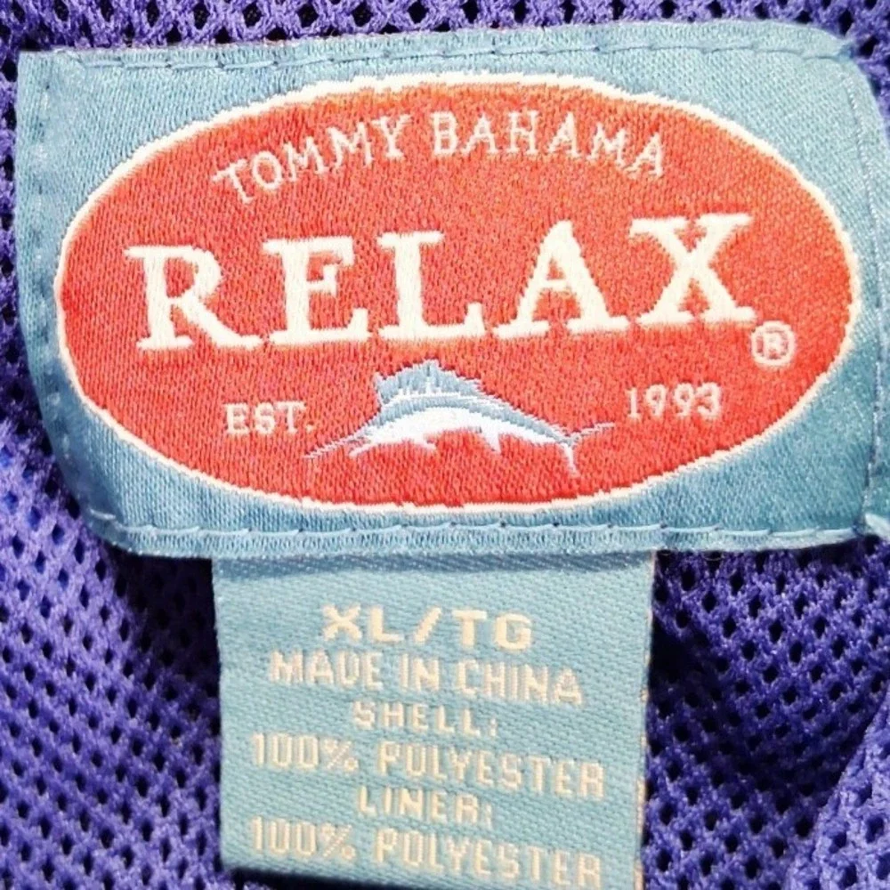 Tommy Bahama product pair