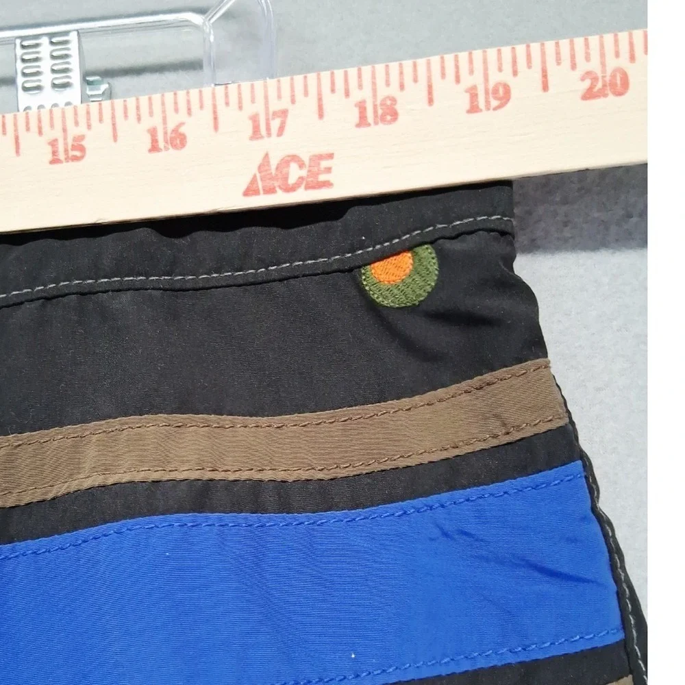 Tommy Bahama product pair