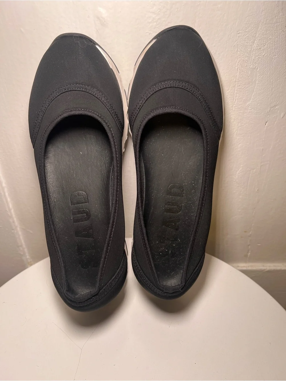 STAUD Women's Gino Ballet Glides. Size 38.