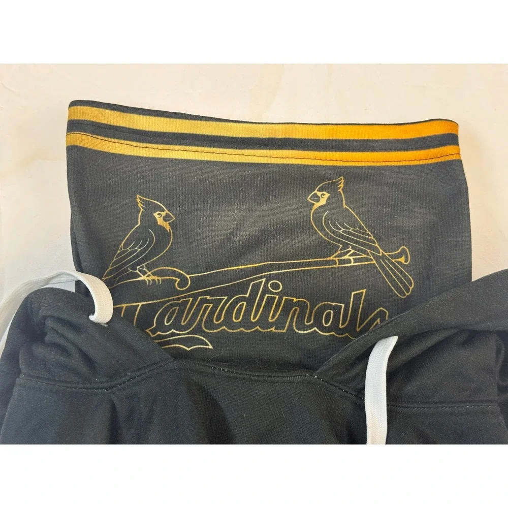 Zootop Bear sleeves interior layering