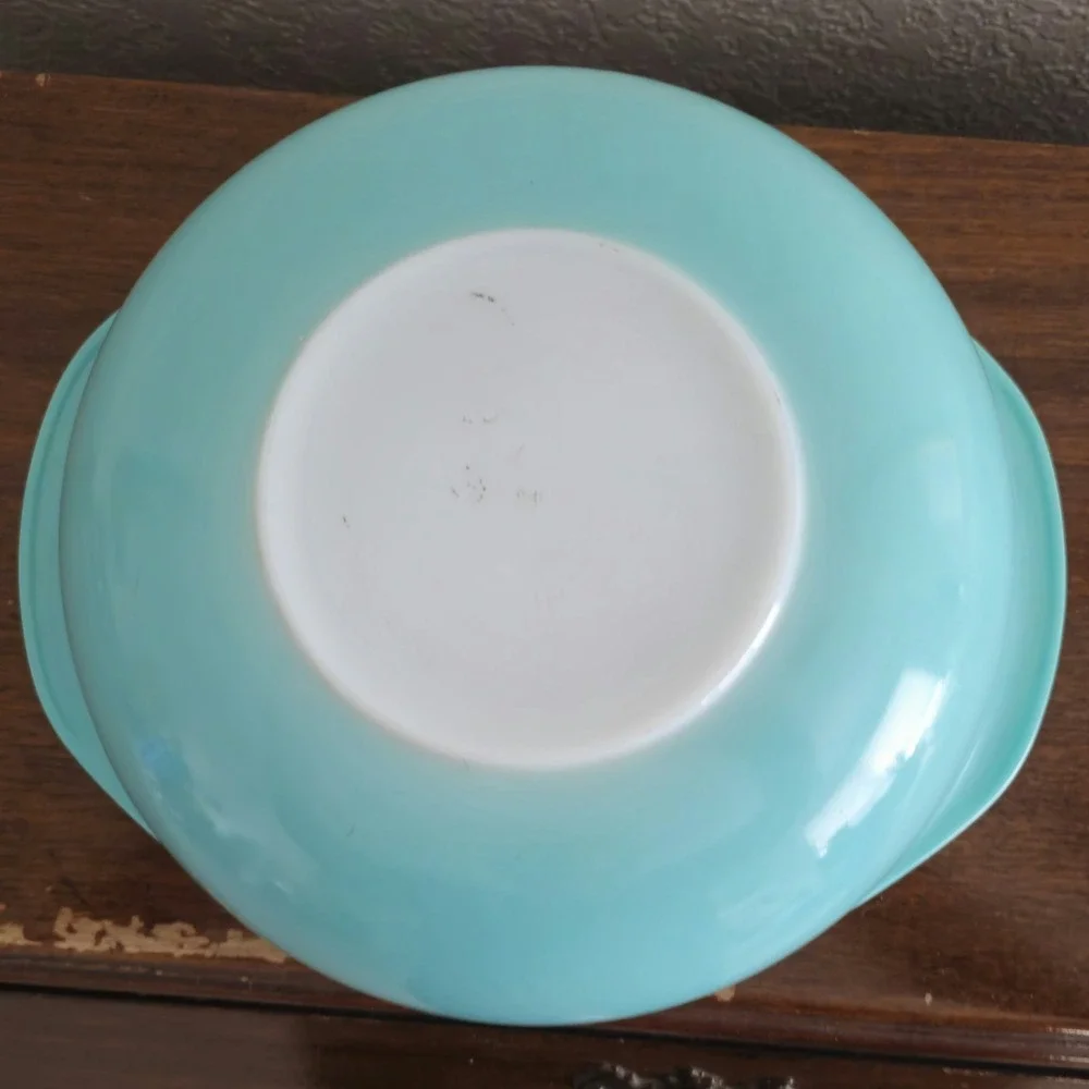 Pyrex vintage #024