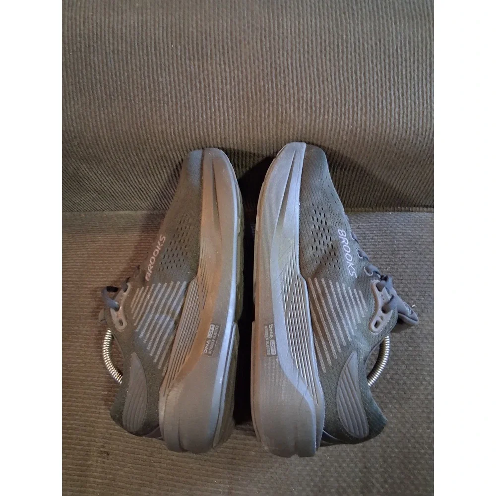Brooks ghost max