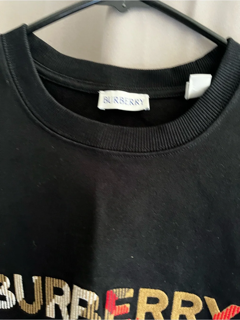 Burberry black crewneck