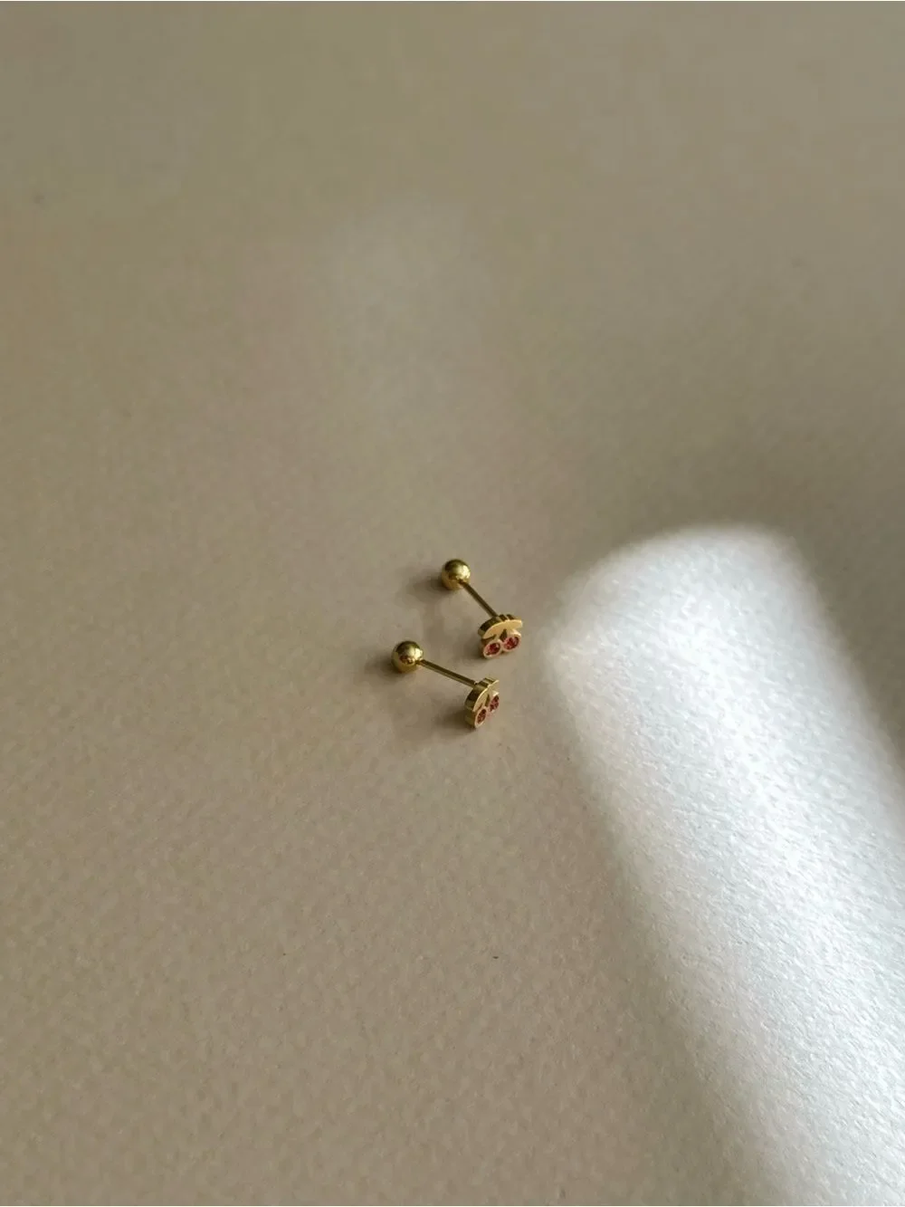 Anthropologie stylish gold