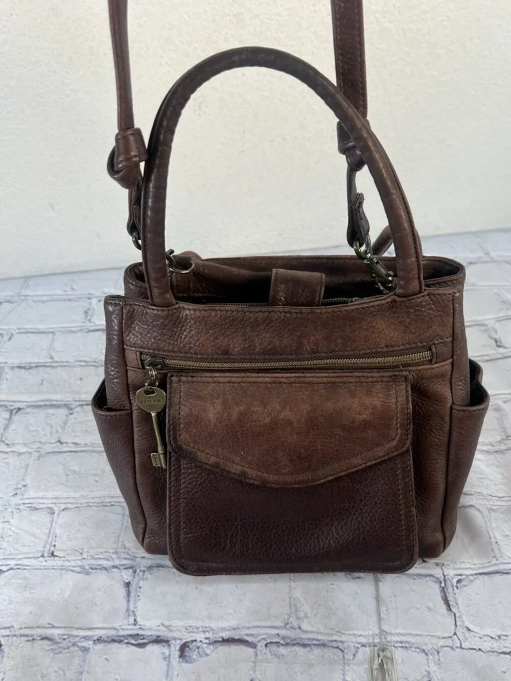 Vintage Fossil 1954 Pebbled Black Leather Crossbody Bag 75082