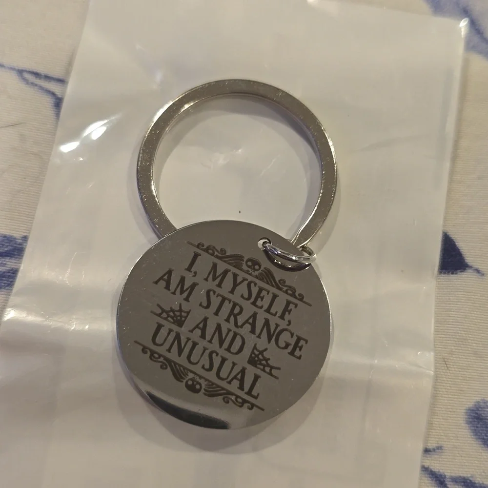 ❤️10/$40 New Beetlejuice keychain