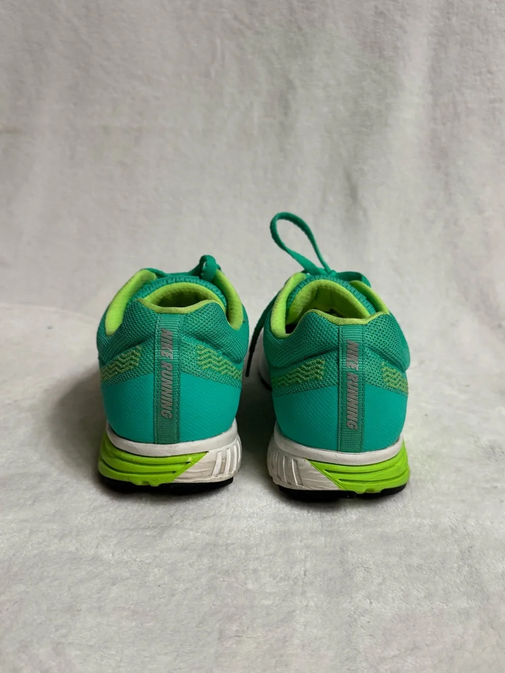 Nike Air Zoom Fly 2 - size 8.5