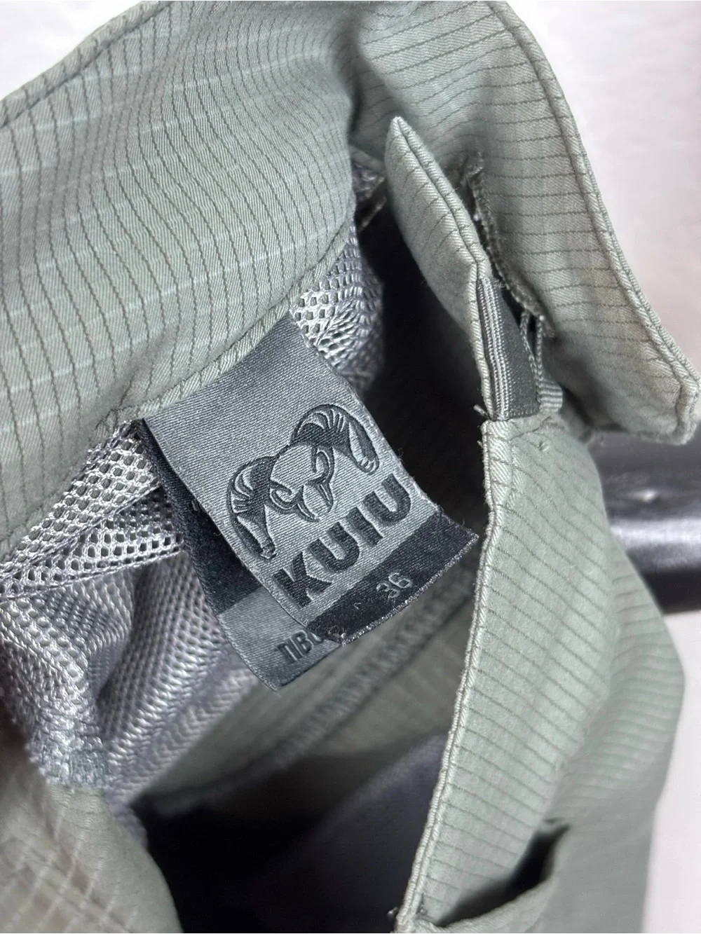 KUIU size 36