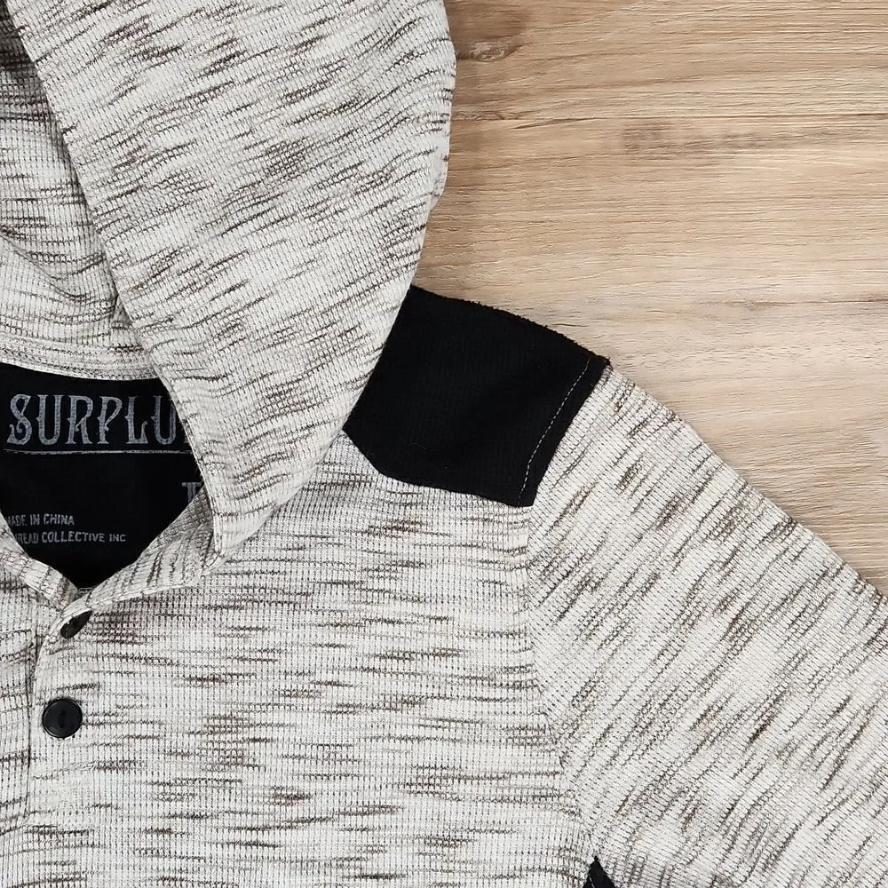 Surplus sleeve 23