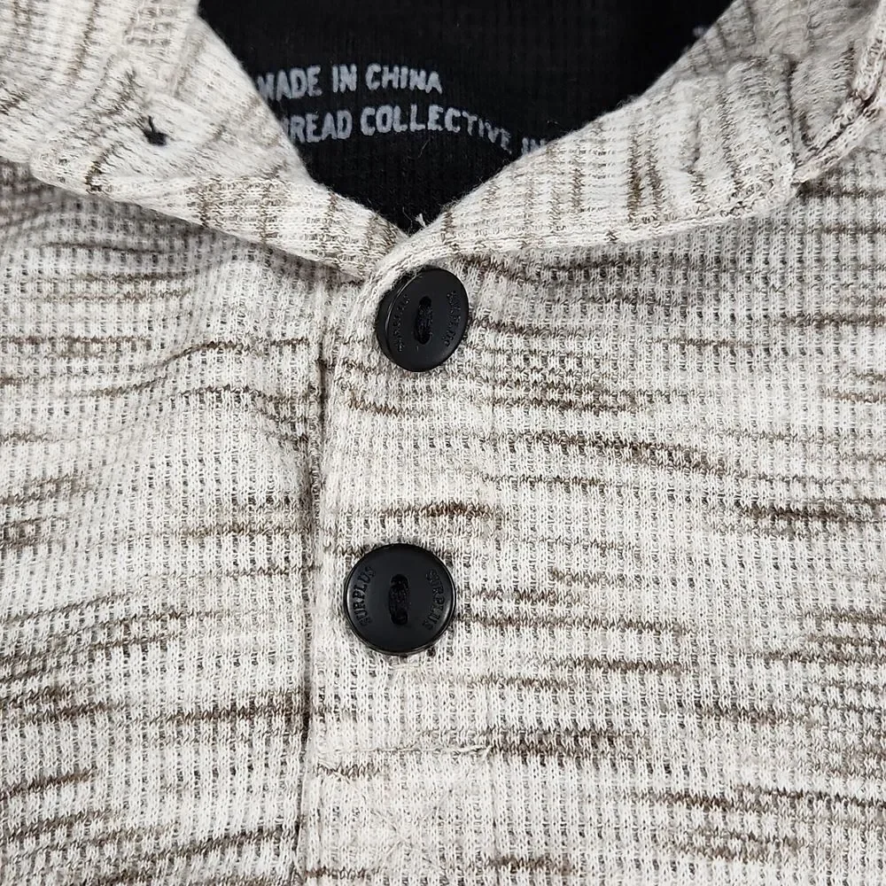 Surplus sleeve 23