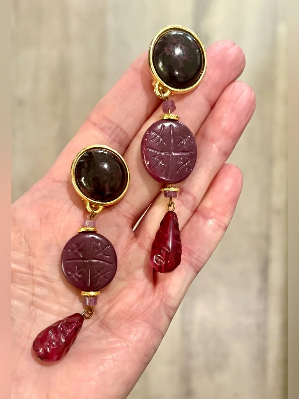 Vintage Artisan Clip On Dangle Earrings Burgundy Plum Glass Gold Tone 3.25”