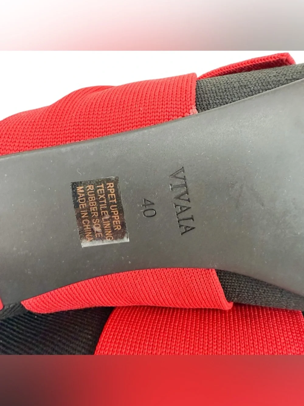 Vivaia athena pointed