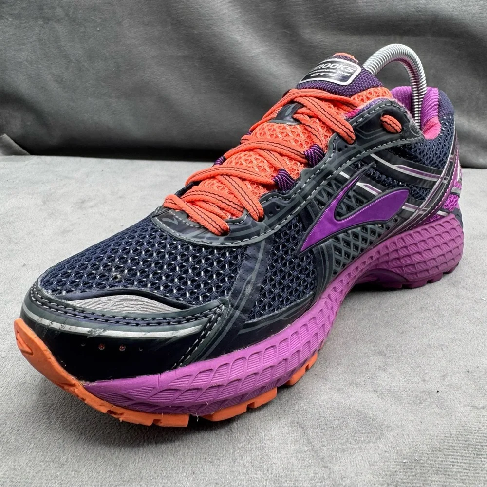 Brooks Adrenaline GTS 15‎ Women’s Size 9 Stability Running Sneakers