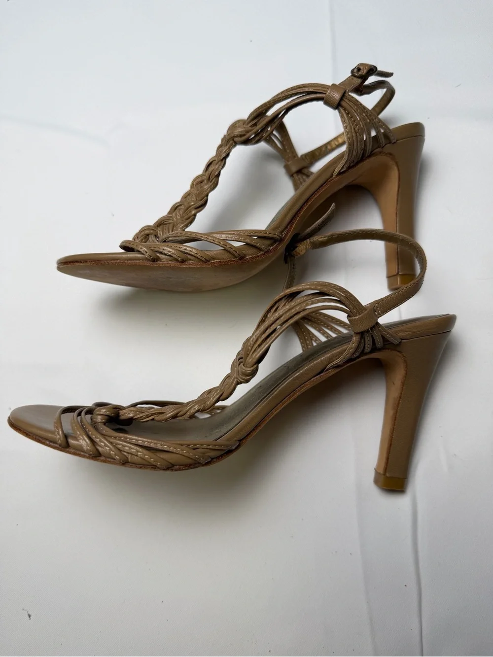 Charles David braided strap