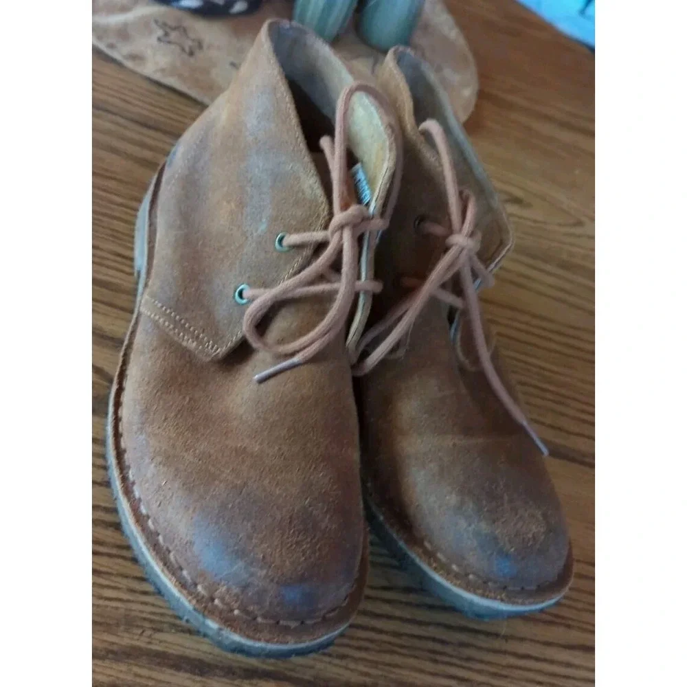 UGG chestnut brown