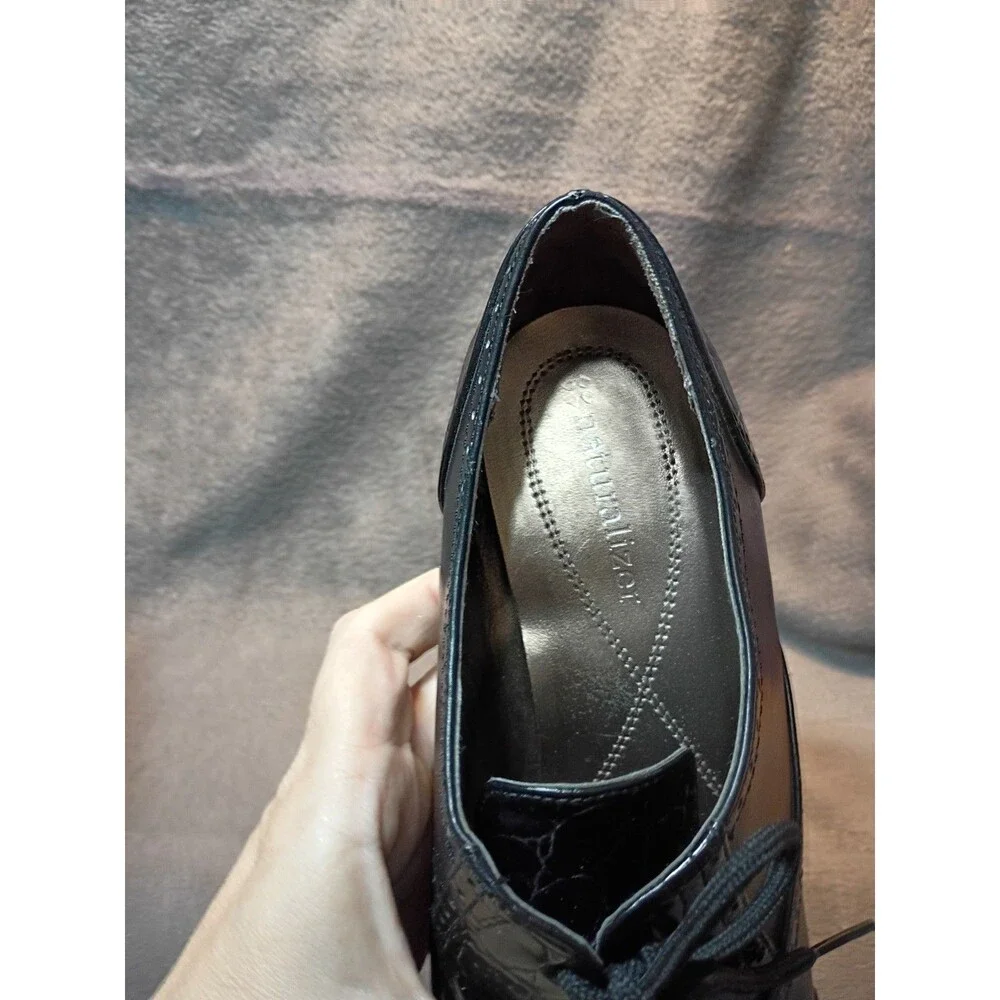Naturalizer women black