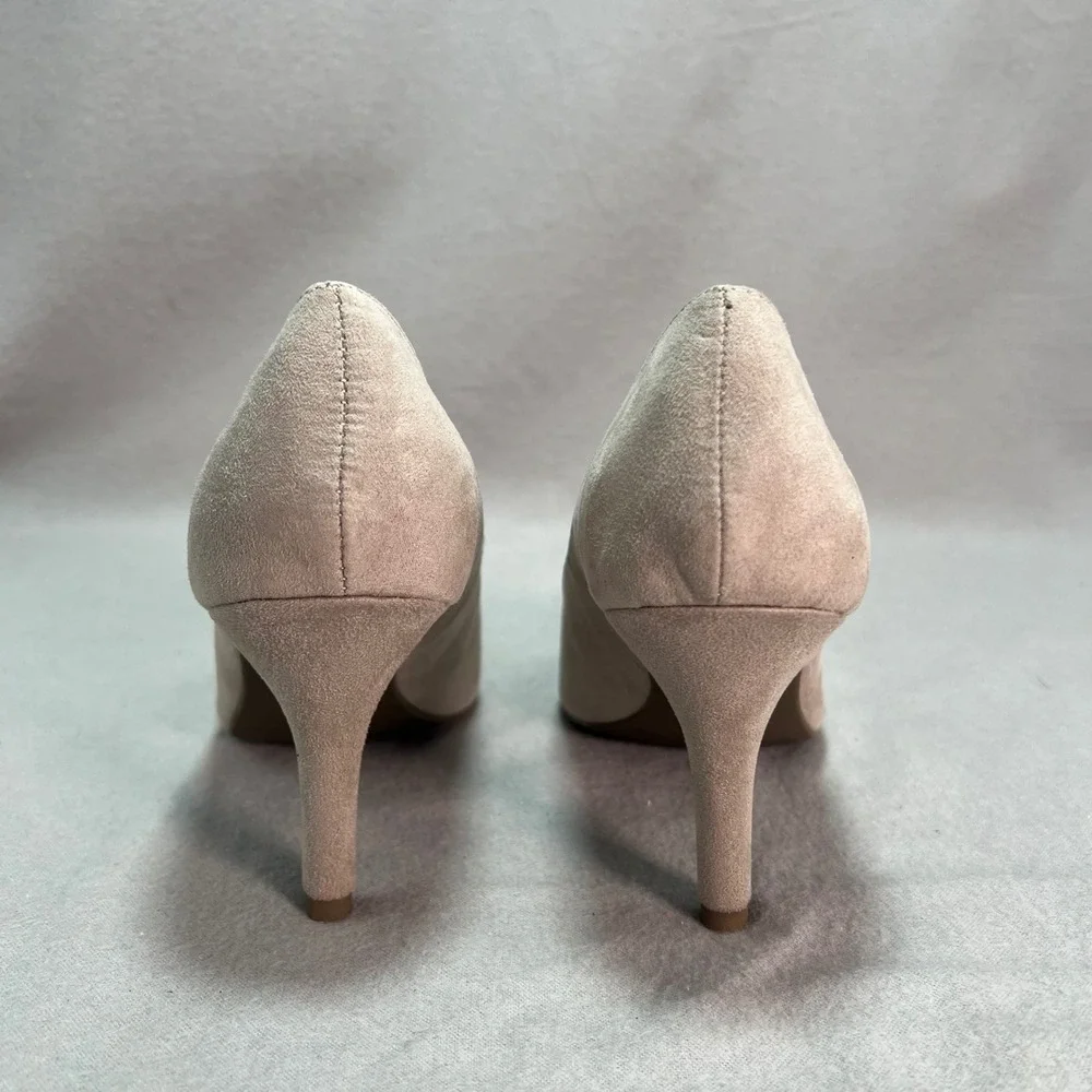 Liz Claiborne liz claiborne