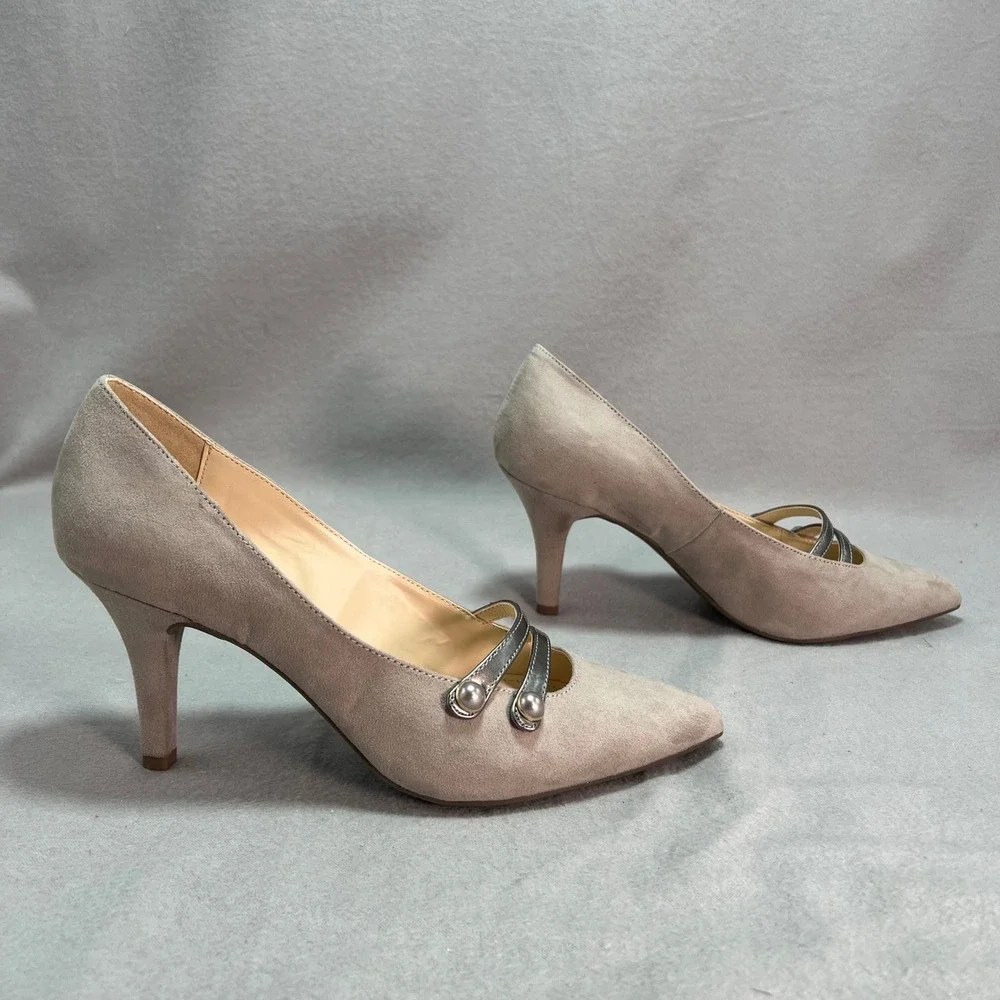 Liz Claiborne liz claiborne