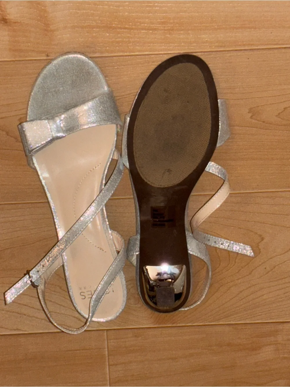 Jones New York shimmering ankle