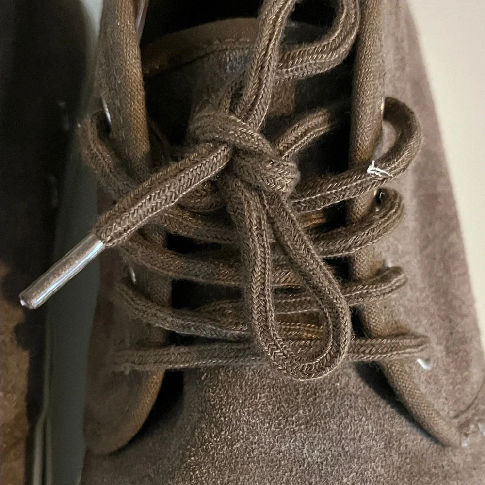 American Eagle Outfitters classic suede