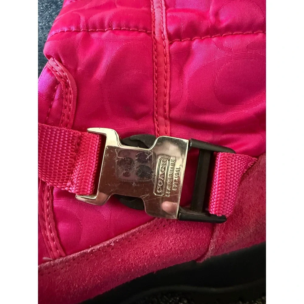 Coach Signature Puffer Snow Boots Fuchsia Pink‎ Women's Size 7.5B