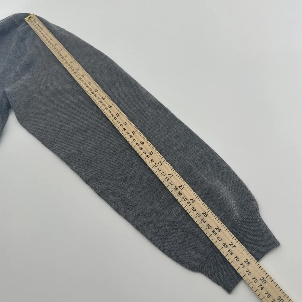 Joseph Abboud this item