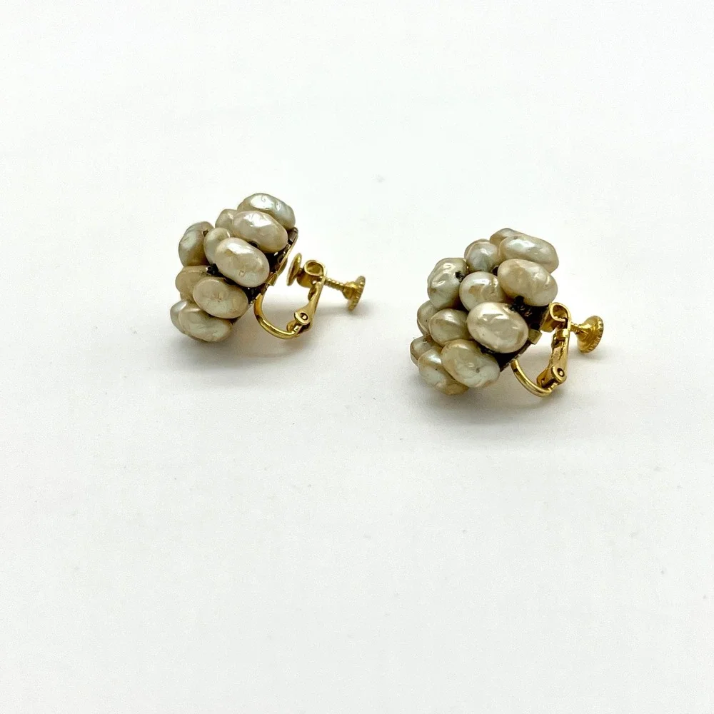 Vintage Faux Pearl Cluster Earrings Gold‎ Tone Clip On