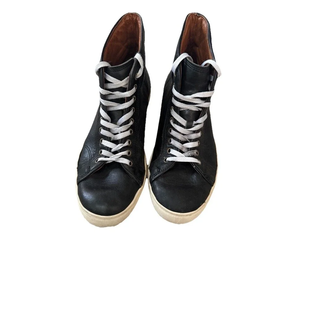 Walker frye mid