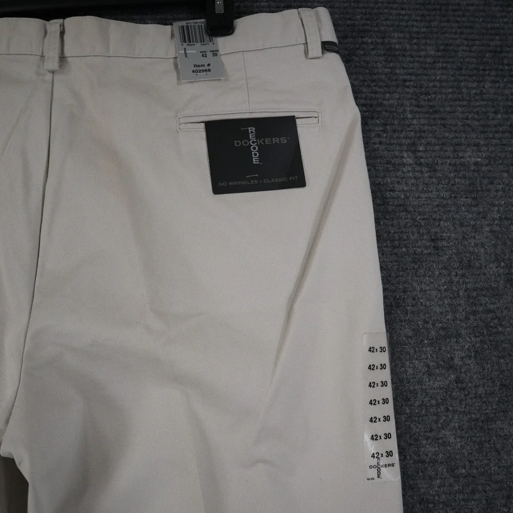 Dockers Recode Pleated Khaki Pants Mens 42x30 Beige Cotton Twill Business Casual