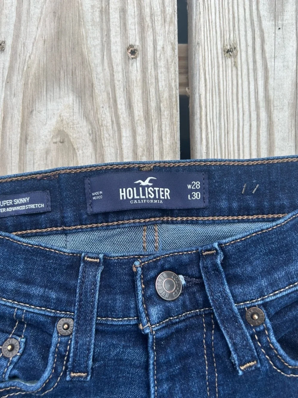 Hollister this pair