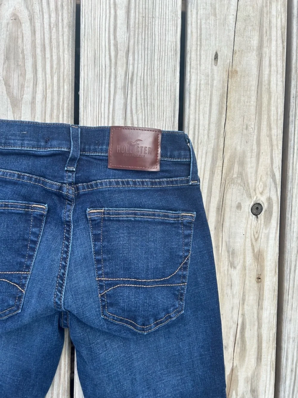 Hollister this pair