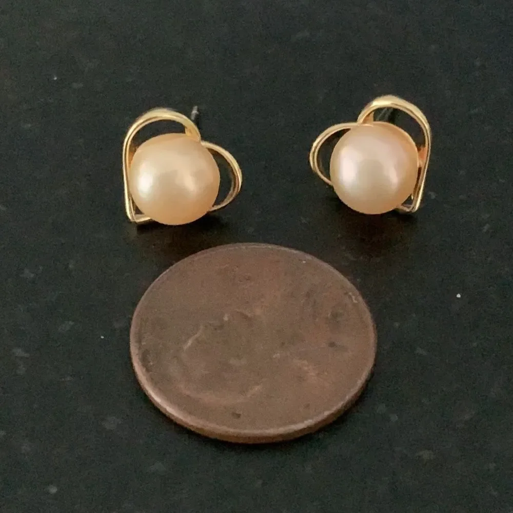 Pink Freshwater Cultured Pearl Stud Earrings in 18k Gold Plated Heart Setting