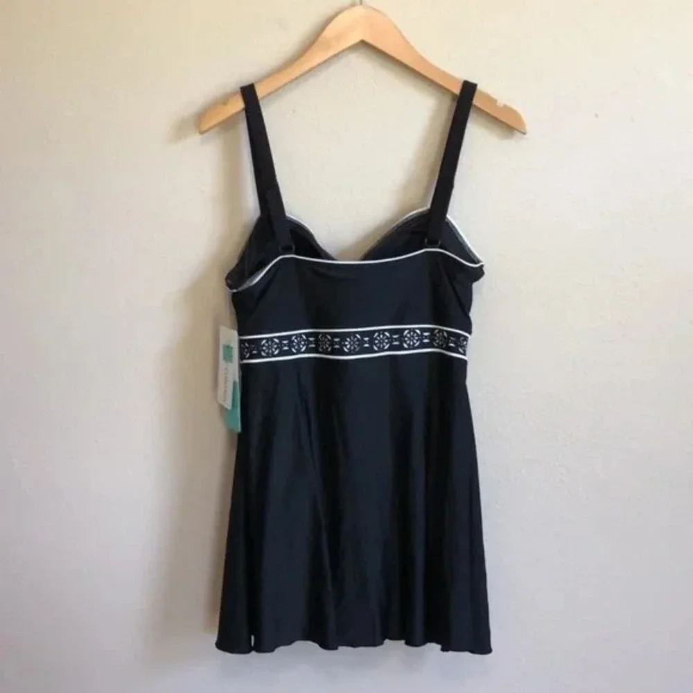 Sea & Sand feminine sporty