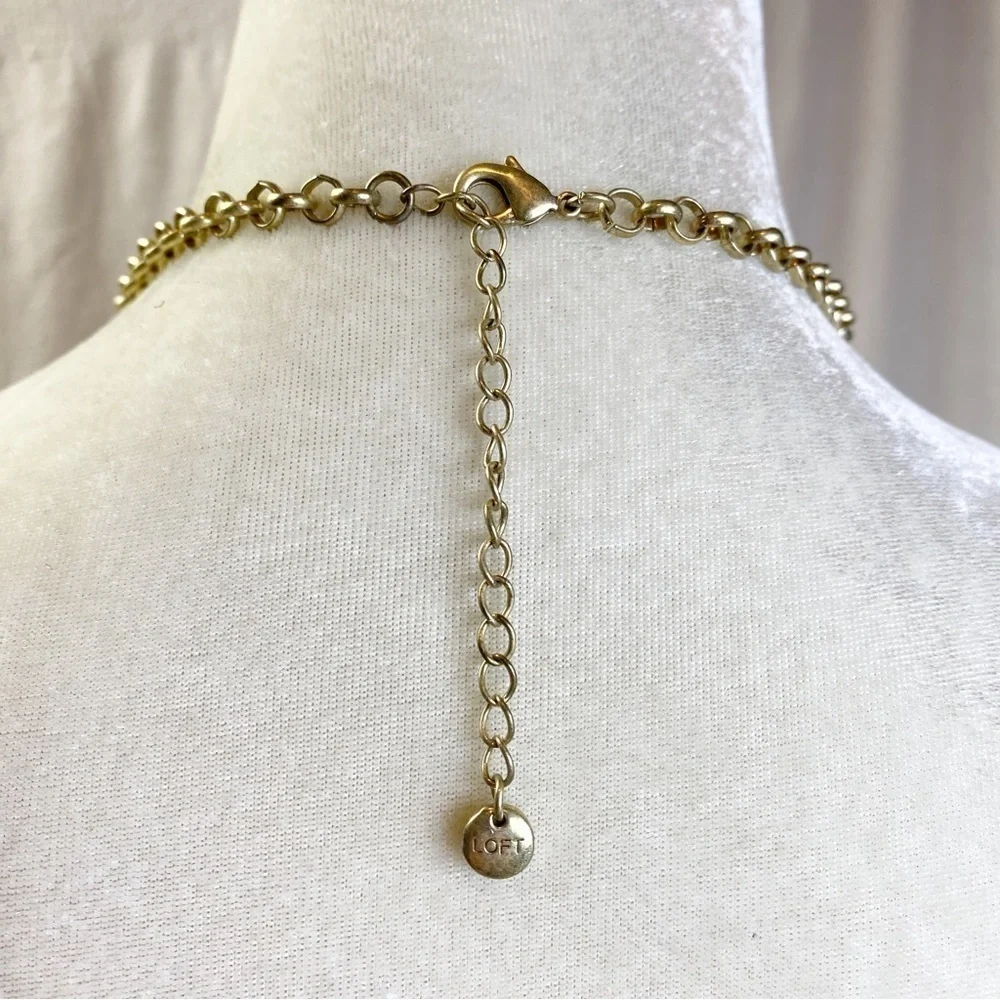 Loft gold tone pink Rhinestone Statement necklace