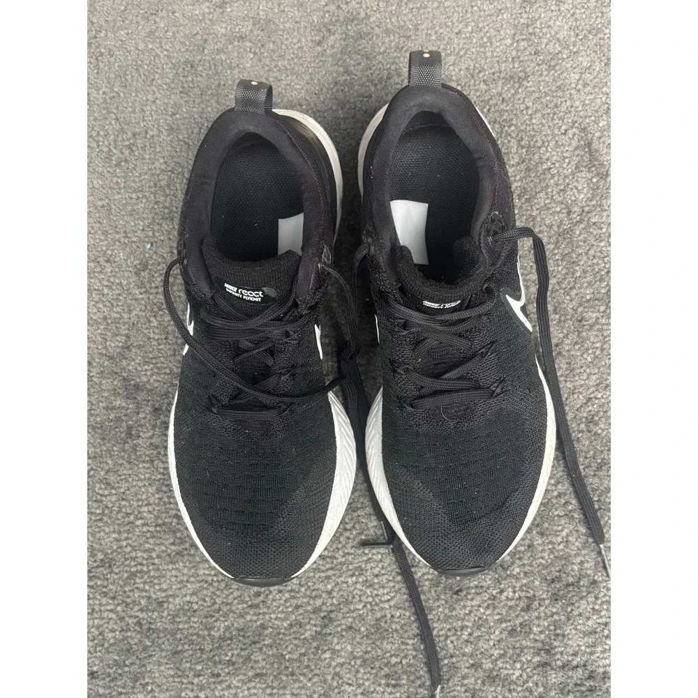 Nike React Infinity Run Flyknit 2 Women's‎ Shoes Size 8 Black Lace-Up Sneakers