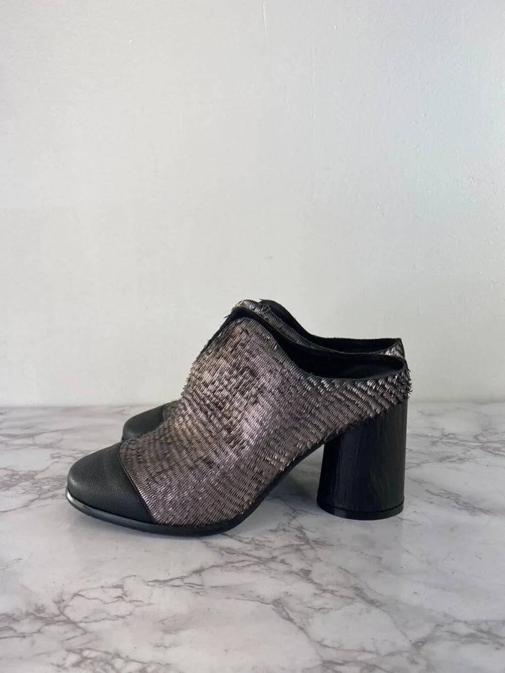 Antelope Waverly Mules Women's  Block Round Heel Slip On Shoes SZ 37
