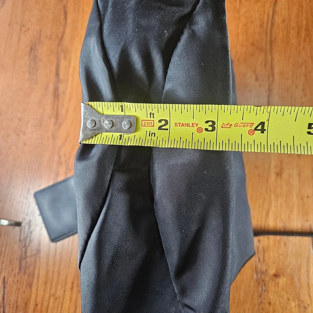 Marc Jacobs measurements height