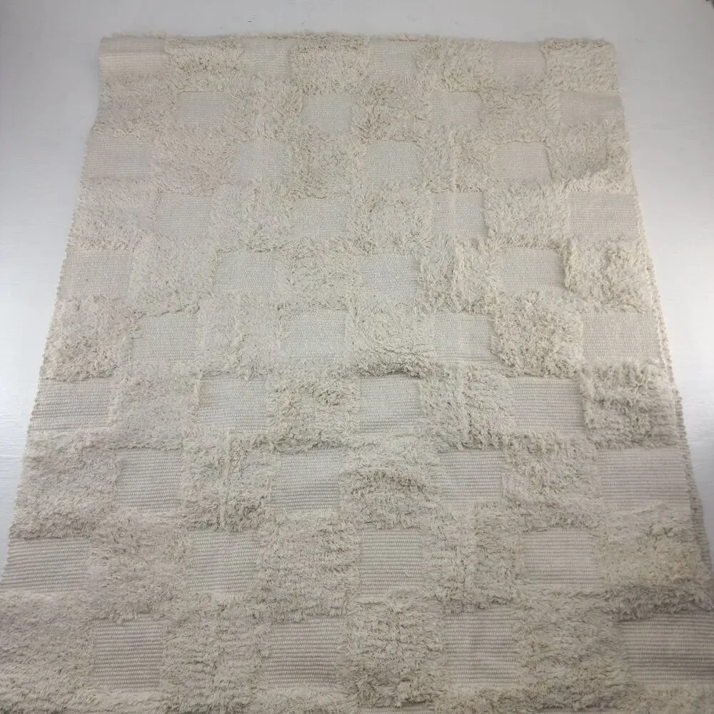 NWOT Boho Tassel Rug Large‎ Cream 95 In x 32 In Area Rug Bathroom Bedroom Entry