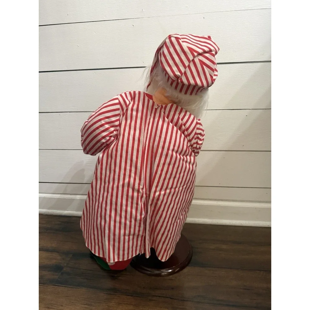 Vintage 1990s Annalee Dolls Tuckered‎ Santa Mrs. Claus Christmas 30