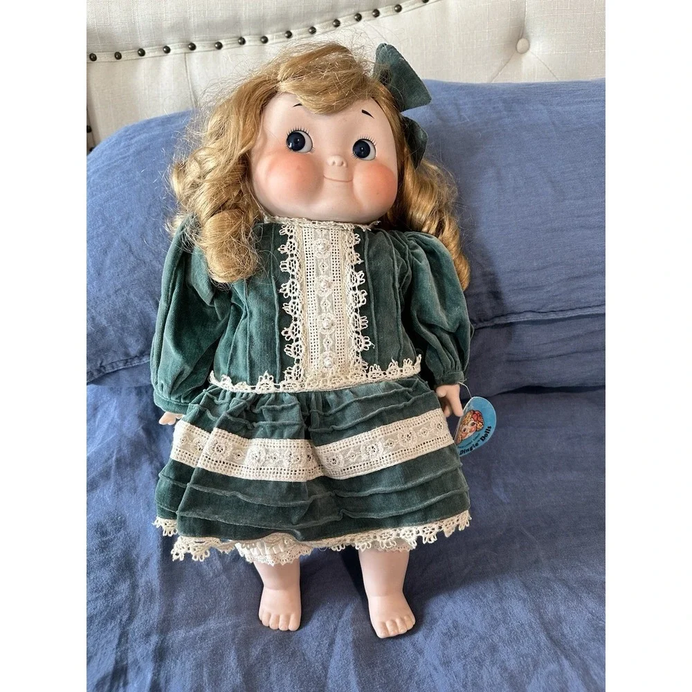House of‎ Global Art Dolly Dingle Limited Edition Porcelain Musical Doll 1983