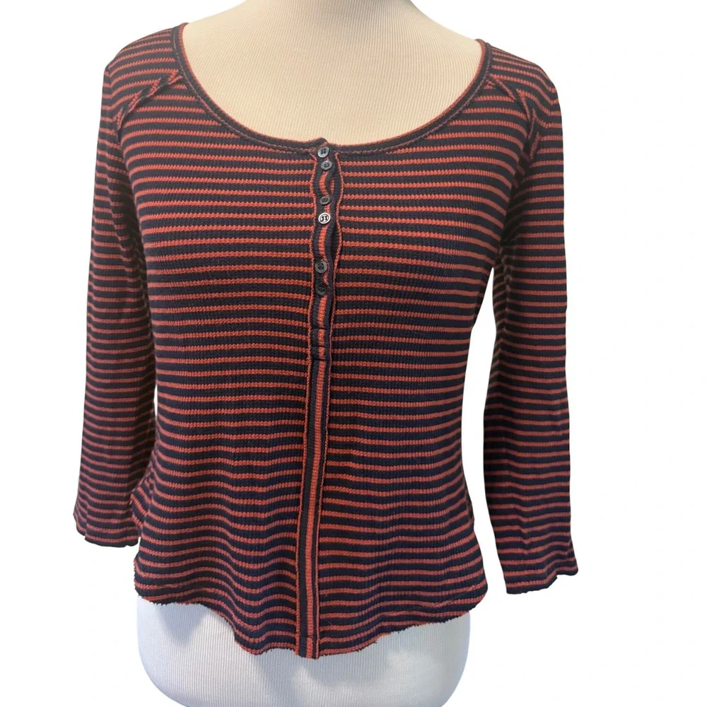 We The Free People Womens Medium Striped Henley Thermal‎ Top Navy Rust Orange