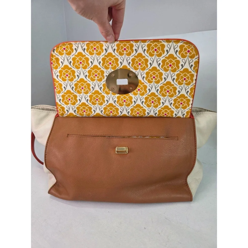Emma Fox this item