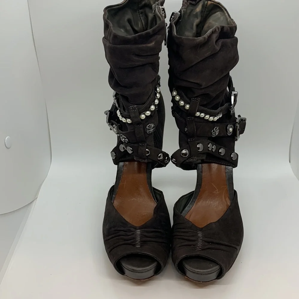 SCHUTZ *flawed open