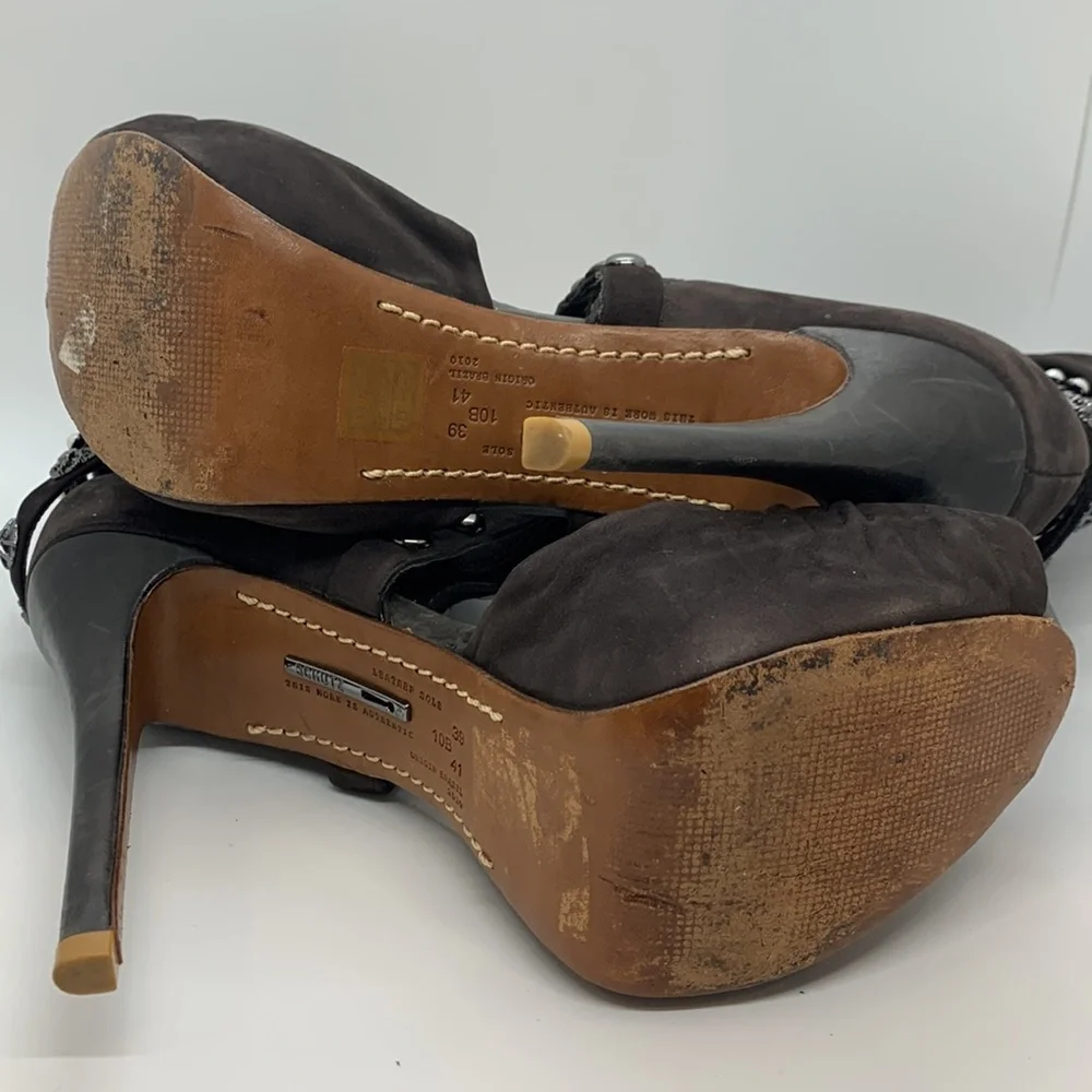SCHUTZ *flawed open