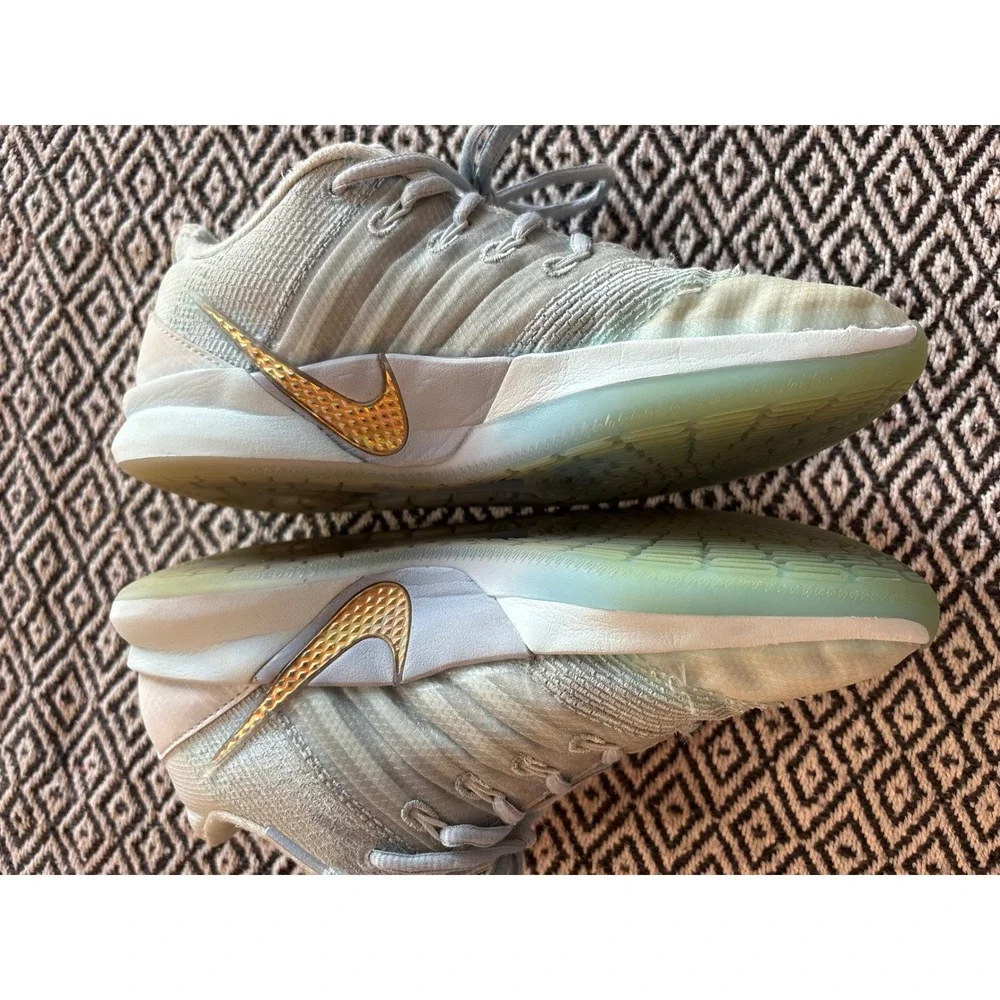 Nike sabrina magnetic