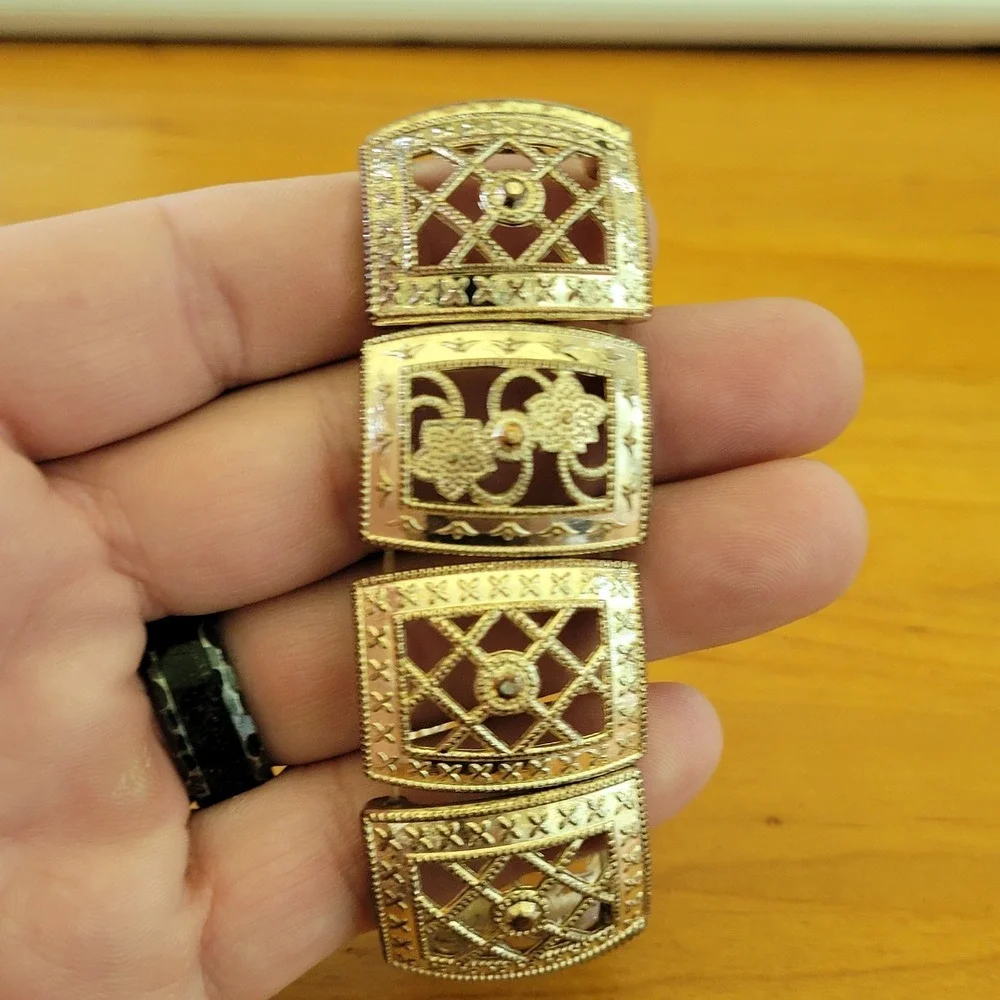 Filigree estate jewelry