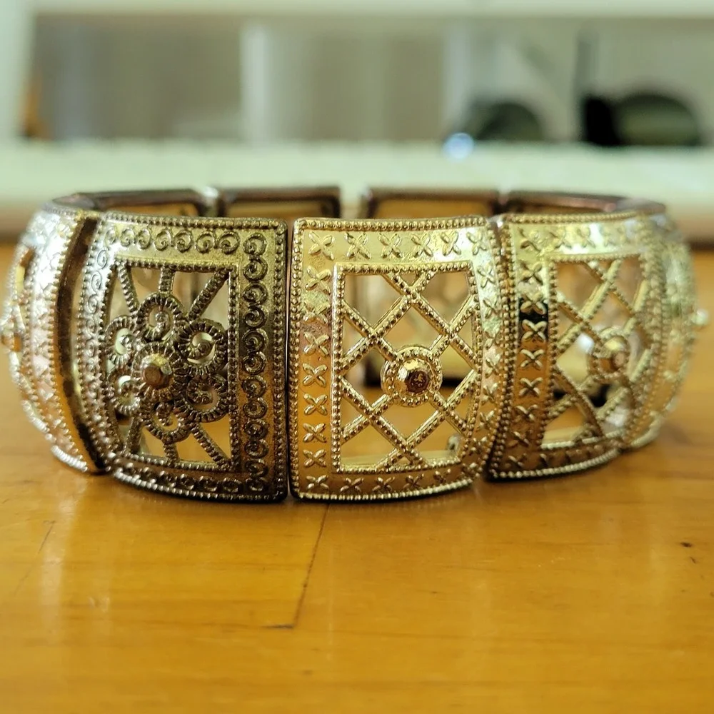 Filigree estate jewelry