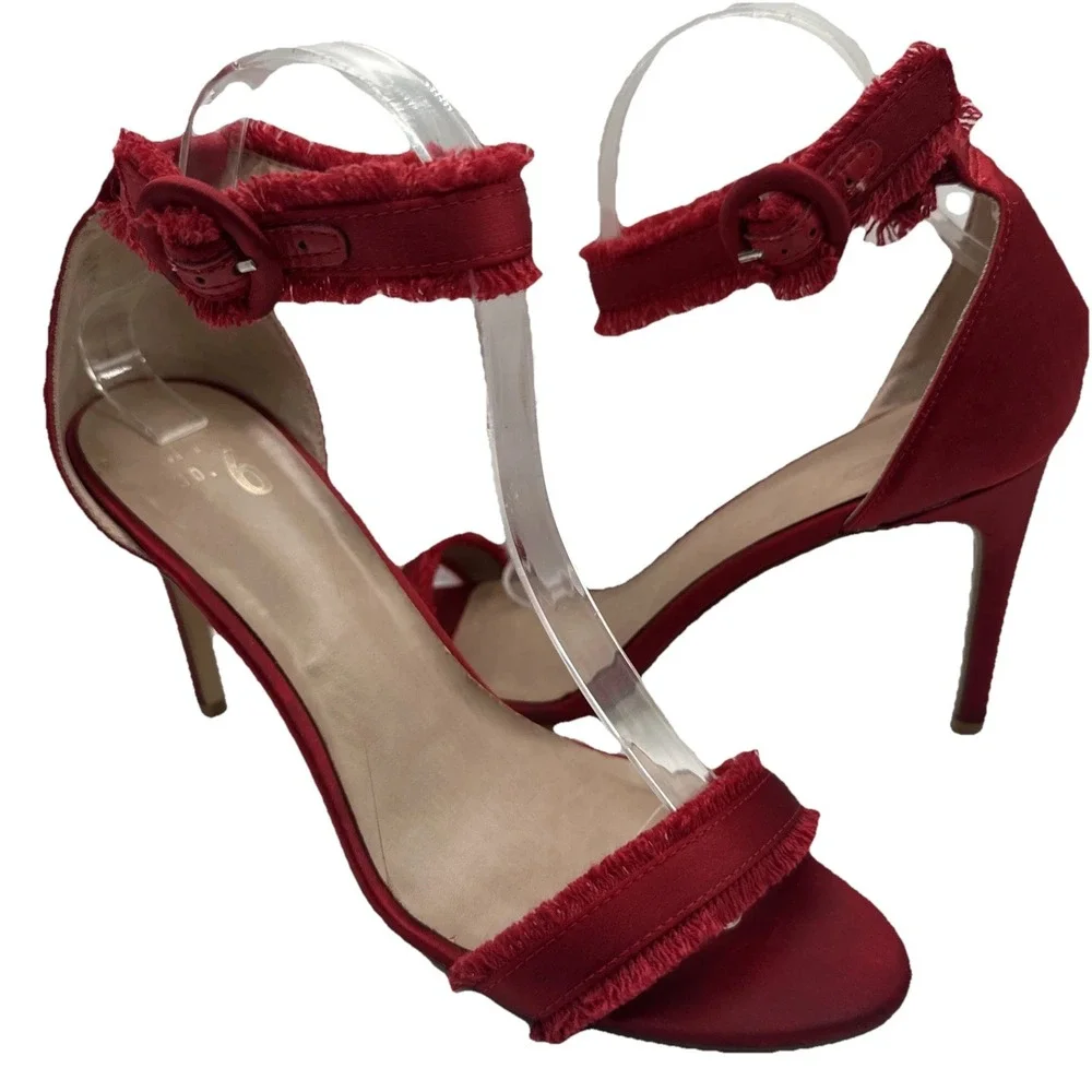MIX NO. 6 Rayane Red Christmas Fringe‎ Sandal Heels