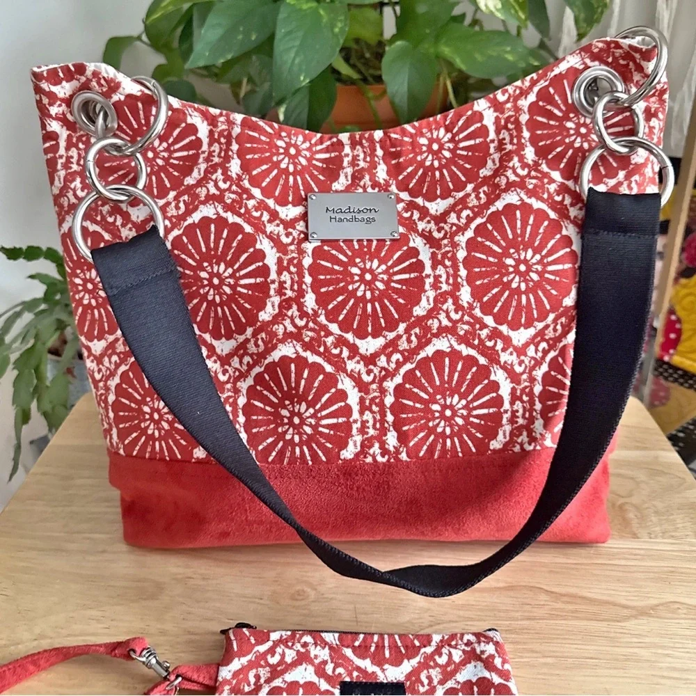 Madison Handbags minimalist women’s